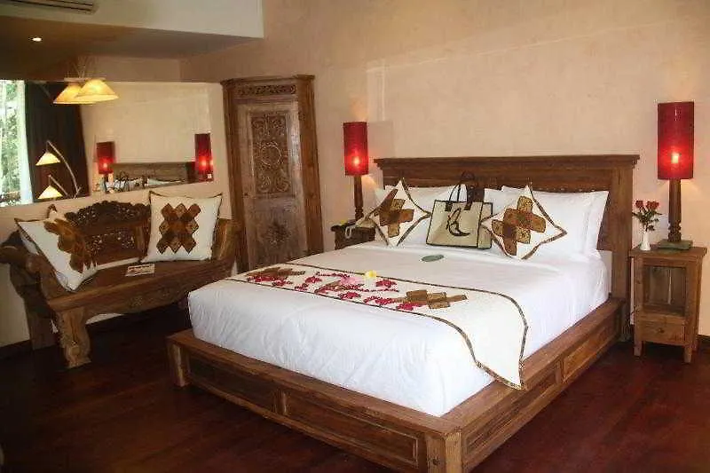 Kupu Kupu Barong Villas And Tree Spa By L'Occitane Ubud  5*, Ubud (Bali)