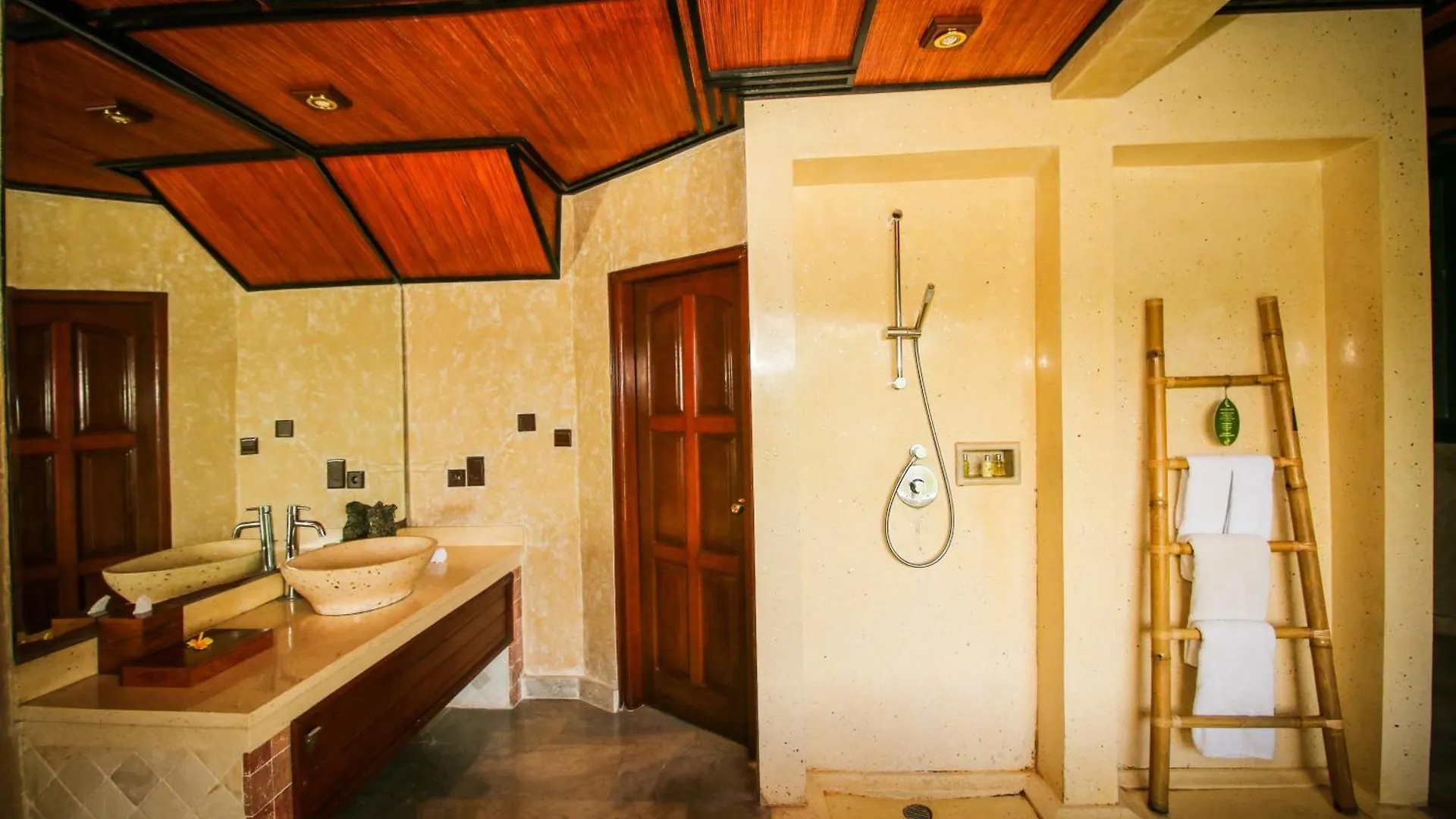 Kupu Kupu Barong Villas And Tree Spa By L'Occitane Ubud 5*,